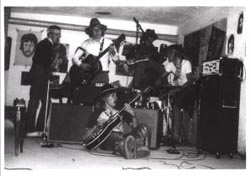 firstaid01.jpg (45660 Byte)