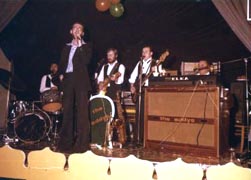 eddys4.jpg (46924 Byte)